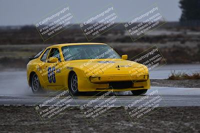 media/Nov-15-2025-CalClub SCCA (Sat) [[7bfa5a7151]]/Race/Group 6/